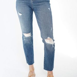 EUC CJLA Chrissy Distressed Straight Leg Jeans in Medium Wash Size 1